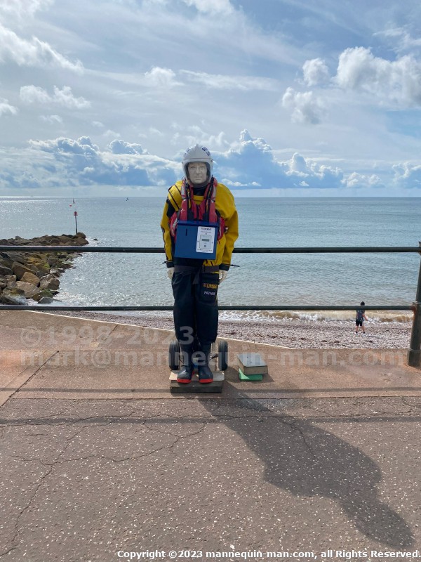 Became Sid again for the Sidmouth lifeboat collecting donations over two days of the bank holiday weekend - Human Living Mannequin Collects Donations For The Sidmouth Charity Lifeboat As Sid The Mannequin During August Bank Holiday Weekend Became Sid again for the Sidmouth lifeboat collecting donations over two days of the bank holiday weekend - Human Living Mannequin Collects Donations For The Sidmouth Charity Lifeboat As Sid The Mannequin During August Bank Holiday Weekend