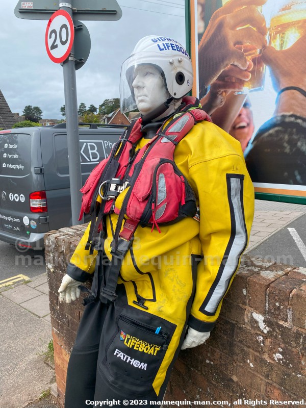 Became Sid again for the Sidmouth lifeboat collecting donations over two days of the bank holiday weekend - Human Living Mannequin Collects Donations For The Sidmouth Charity Lifeboat As Sid The Mannequin During August Bank Holiday Weekend Became Sid again for the Sidmouth lifeboat collecting donations over two days of the bank holiday weekend - Human Living Mannequin Collects Donations For The Sidmouth Charity Lifeboat As Sid The Mannequin During August Bank Holiday Weekend