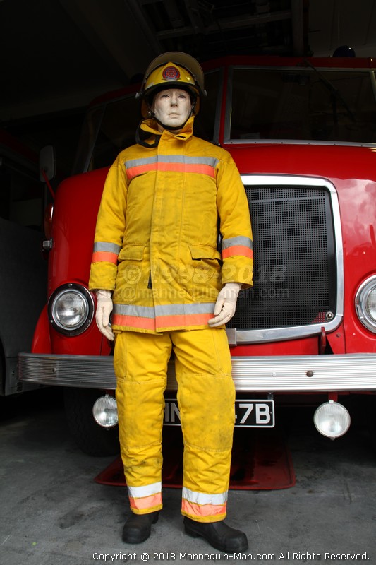 Mannequin Fire-fighter wearng Turnout Bunker gear from the USA - USA Firefighter Turnout Bunker Uniform Essex Fire Museum Mannequin Fire-fighter wearng Turnout Bunker gear from the USA - USA Firefighter Turnout Bunker Uniform Essex Fire Museum