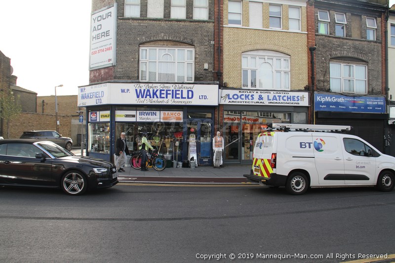 Dave the dummy has been standing outside WP Wakefield for over 7 Years, in all weathers. Apparently he attracts quite a bit of attention and sometimes even receives some physical abuse. This day, Dave had something to say for himself when he was replaced by mannequin-man the living mannequin as he came alive to the surprise of the customers and passers-by. - WP Wakefield Replaces Outside Mannequin With Real Living Mannequin to Prank Customers with Hilarious Results Dave the dummy has been standing outside WP Wakefield for over 7 Years, in all weathers. Apparently he attracts quite a bit of attention and sometimes even receives some physical abuse. This day, Dave had something to say for himself when he was replaced by mannequin-man the living mannequin as he came alive to the surprise of the customers and passers-by. - WP Wakefield Replaces Outside Mannequin With Real Living Mannequin to Prank Customers with Hilarious Results