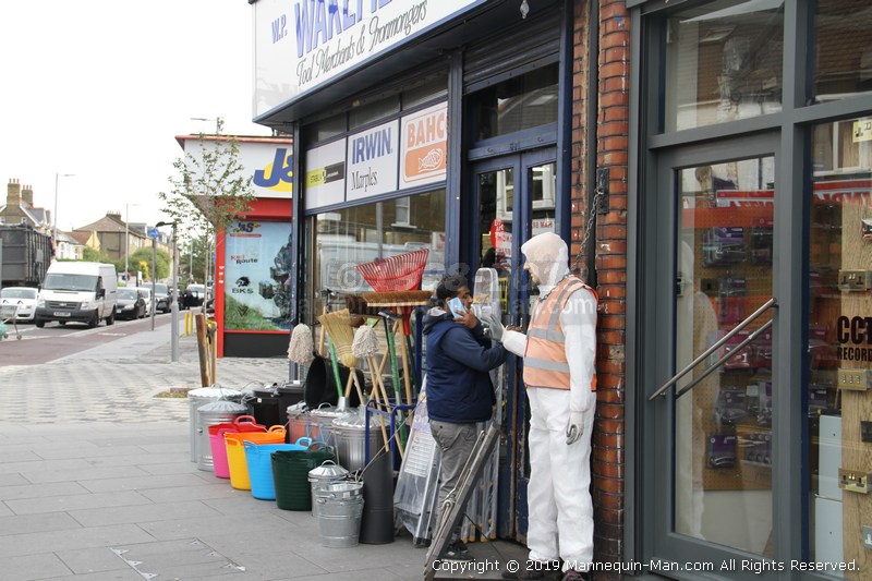 Dave the dummy has been standing outside WP Wakefield over 7 Years, in all weathers. Apparently he attracts quite a bit of attention and sometimes even receives some physical abuse. This day, Dave had something to say for himself when he was replaced by mannequin-man the living mannequin as he came alive to the surprise of the customers and passers-by. - WP Wakefield Replaces Outside Mannequin With Real Living Mannequin to Prank Customers with Hilarious Results Dave the dummy has been standing outside WP Wakefield over 7 Years, in all weathers. Apparently he attracts quite a bit of attention and sometimes even receives some physical abuse. This day, Dave had something to say for himself when he was replaced by mannequin-man the living mannequin as he came alive to the surprise of the customers and passers-by. - WP Wakefield Replaces Outside Mannequin With Real Living Mannequin to Prank Customers with Hilarious Results