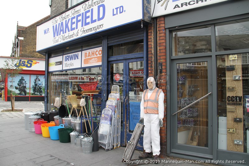 Dave the dummy has been standing outside WP Wakefield for over 7 Years, in all weathers. Apparently he attracts quite a bit of attention and sometimes even receives some physical abuse. This day, Dave had something to say for himself when he was replaced by mannequin-man the living mannequin as he came alive to the surprise of the customers and passers-by. - WP Wakefield Replaces Outside Mannequin With Real Living Mannequin to Prank Customers with Hilarious Results Dave the dummy has been standing outside WP Wakefield for over 7 Years, in all weathers. Apparently he attracts quite a bit of attention and sometimes even receives some physical abuse. This day, Dave had something to say for himself when he was replaced by mannequin-man the living mannequin as he came alive to the surprise of the customers and passers-by. - WP Wakefield Replaces Outside Mannequin With Real Living Mannequin to Prank Customers with Hilarious Results